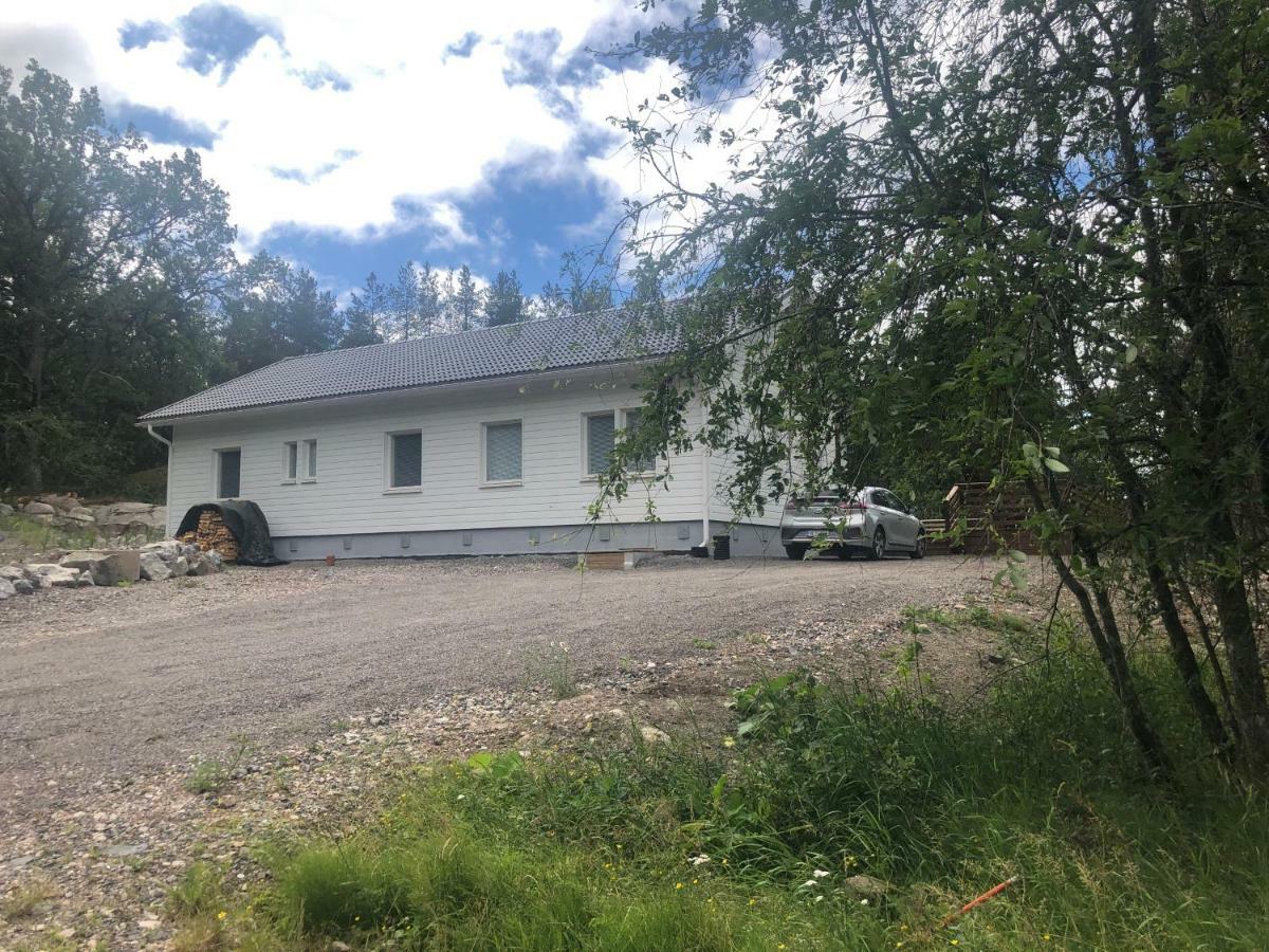 Lomamokki 25 Km Turusta Hotel Masku Eksteriør billede